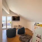 Vila Zvonimir *